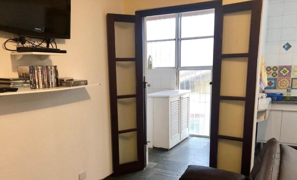  Flat duplex localização espetacular 2 quadras da praia