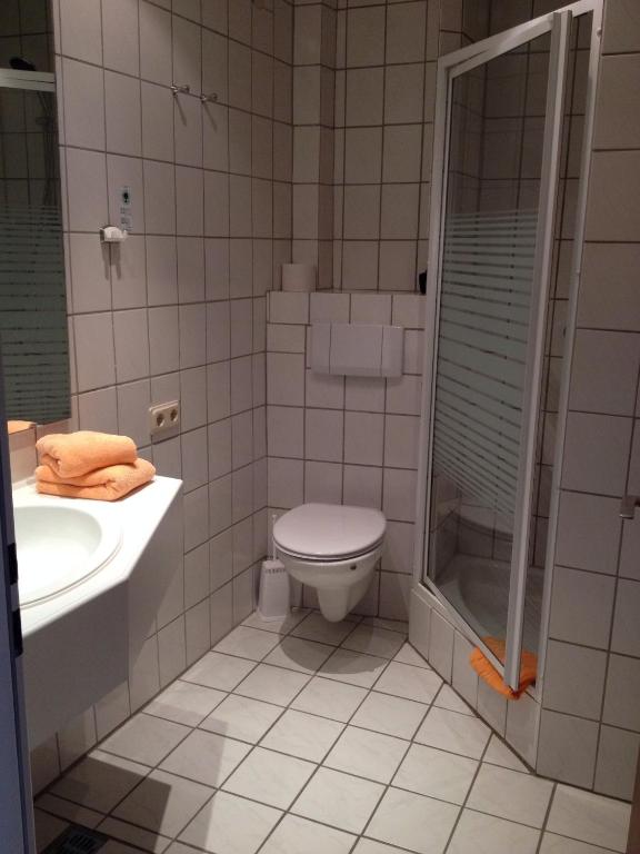 Koupelna v ubytování Die Hardtmühle