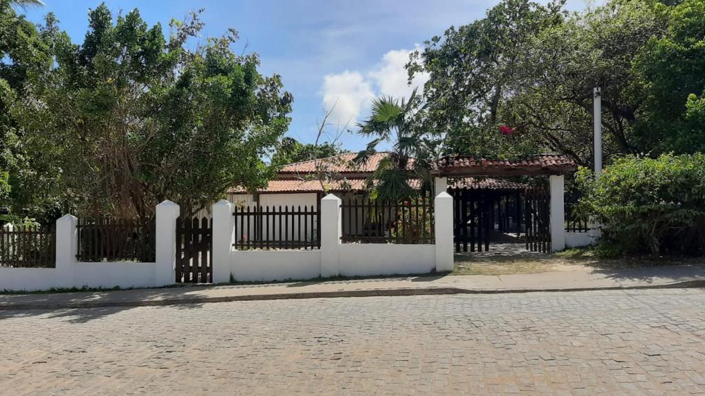  Casa Imbassaí na Rua Principal