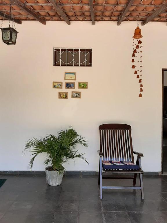  Casa Imbassaí na Rua Principal