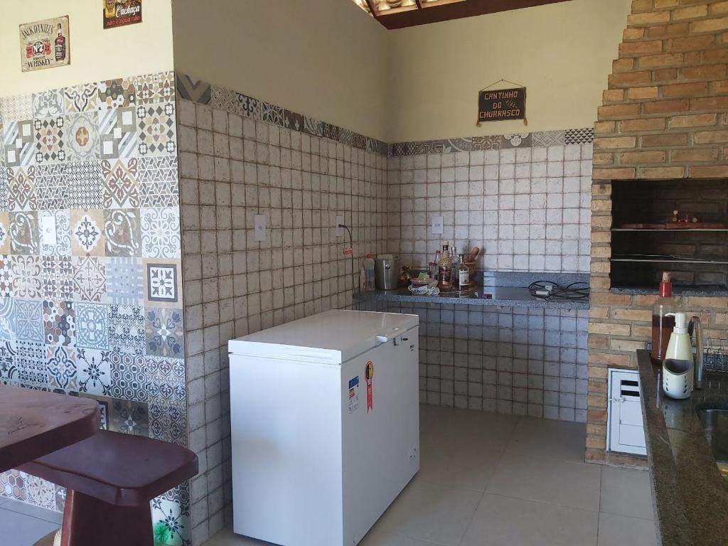  Casa em Condomínio Fechado no Abais