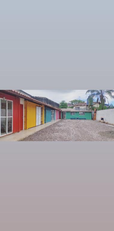  Villa Contêiner a 100 metros da praia