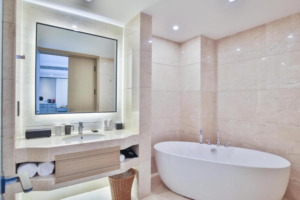 SSAW Boutique Hotel Wenzhou Jiushan Lake - Chambre Double Deluxe Avec Bain