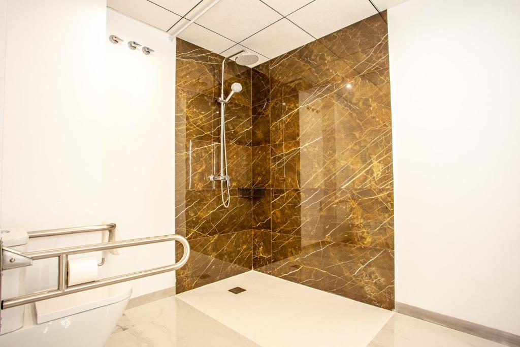 Koupelna v ubytování MyFlats Luxury Downtown