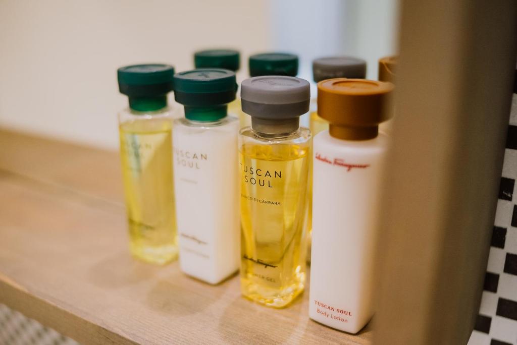 The Square Hotel - Resim 15