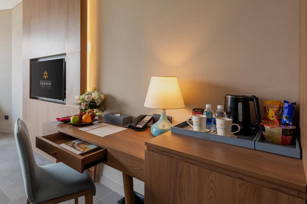 Fleur de Lys Hotel Quy Nhon - 3