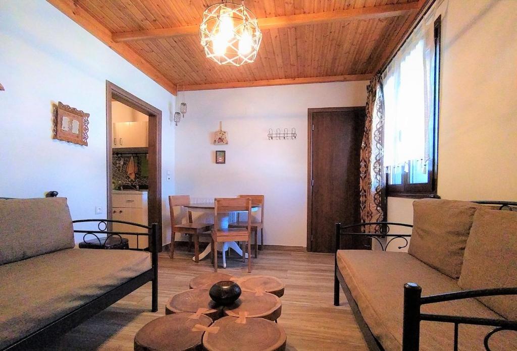 Posezení v ubytování Rustic House
