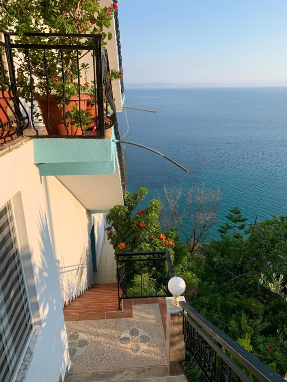 Hotel Odhisea Qeparo - Imazhi 9