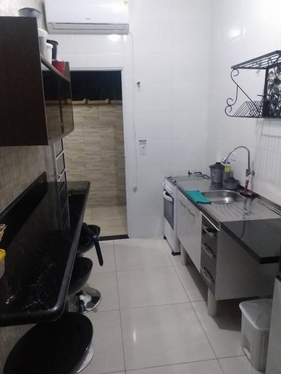  Alugo apartamento pra temporada em Maranduba- Ubatuba