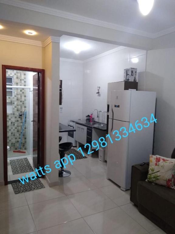  Alugo apartamento pra temporada em Maranduba- Ubatuba