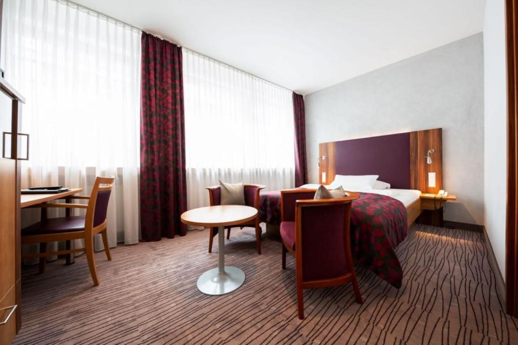 Kronenhotel - Resim 33