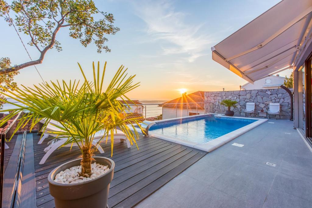 Bazén v ubytování Holiday home Hojka 2 nebo v jeho okolí