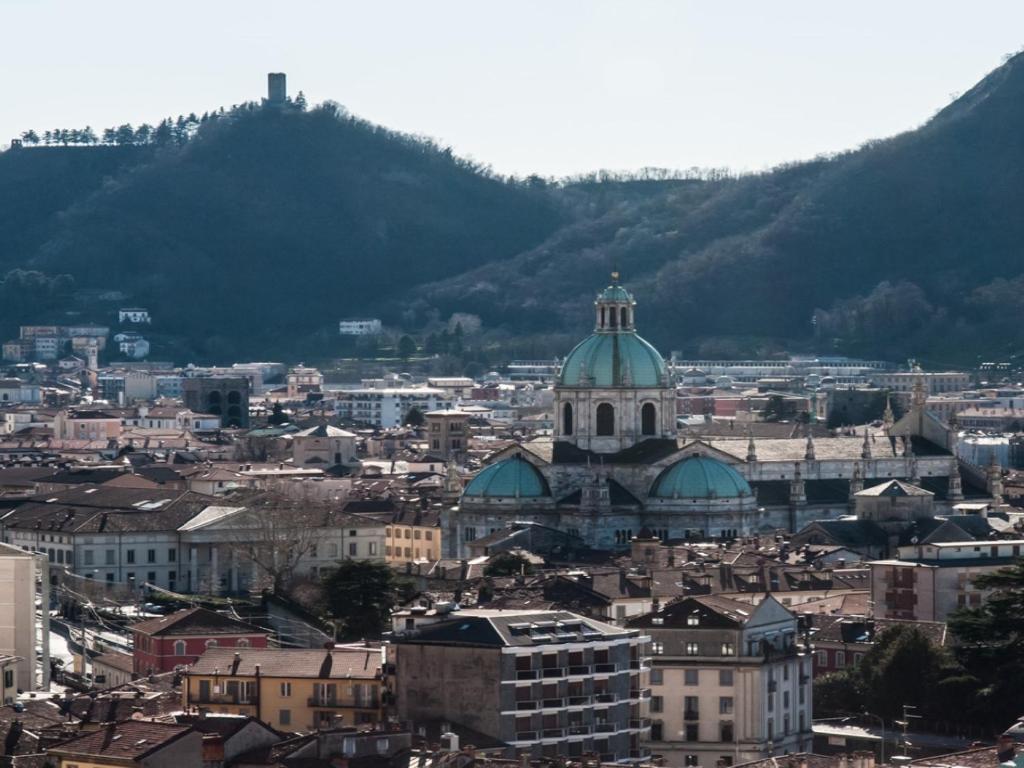 IL MELOGRANO HOLIDAY COMO photo