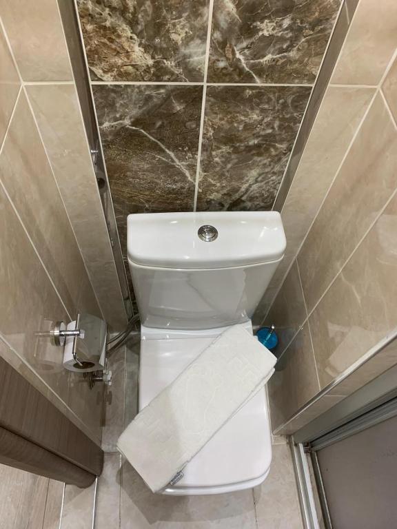 A bathroom at Luna Suites Taksim
