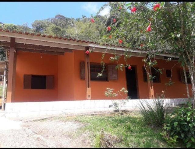  Casa para aluguel em Ubatuba com internet e tv