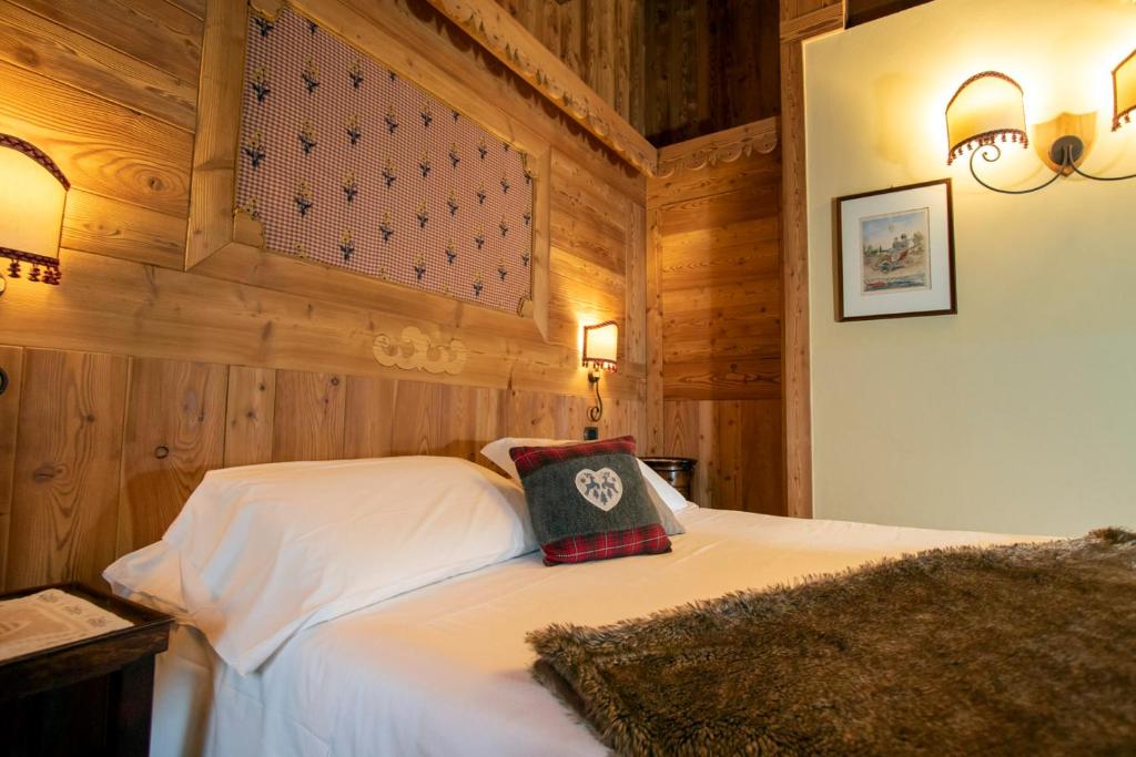 Zdjęcie z galerii obiektu Laghetto Alpine Hotel & Restaurant w mieście Brusson