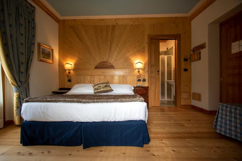 Zdjęcie z galerii obiektu Laghetto Alpine Hotel & Restaurant w mieście Brusson