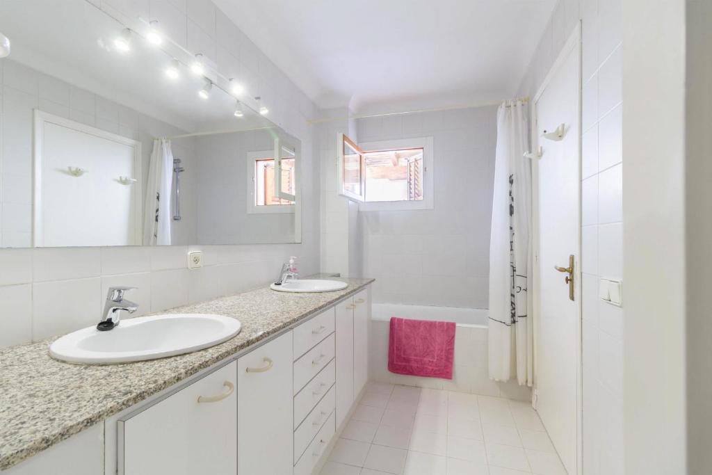 A bathroom at Casa Mar