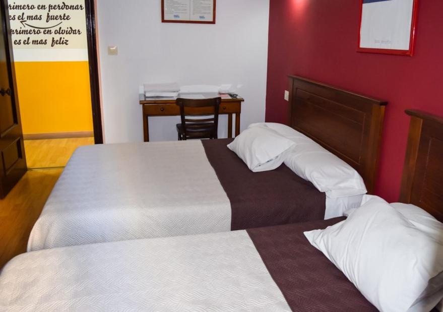 Pension Waksman, Valencia – Updated 2023 Prices