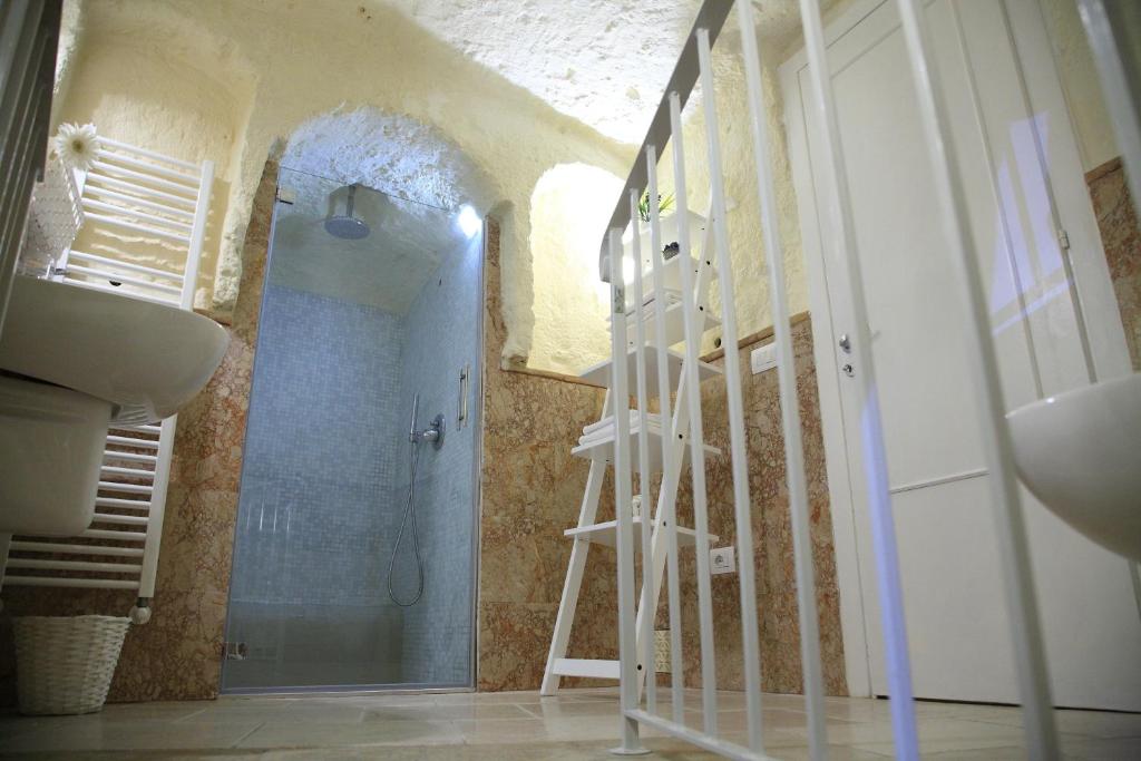 Koupelna v ubytování La Neviera nei Sassi