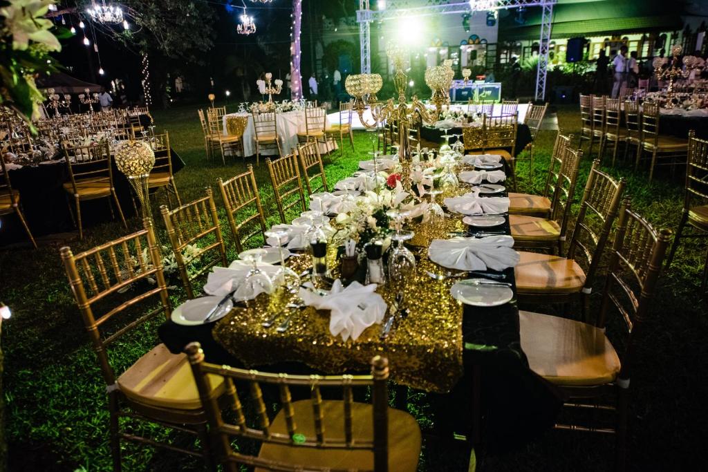 Restaurace v ubytování Serena Beach Resort & Spa