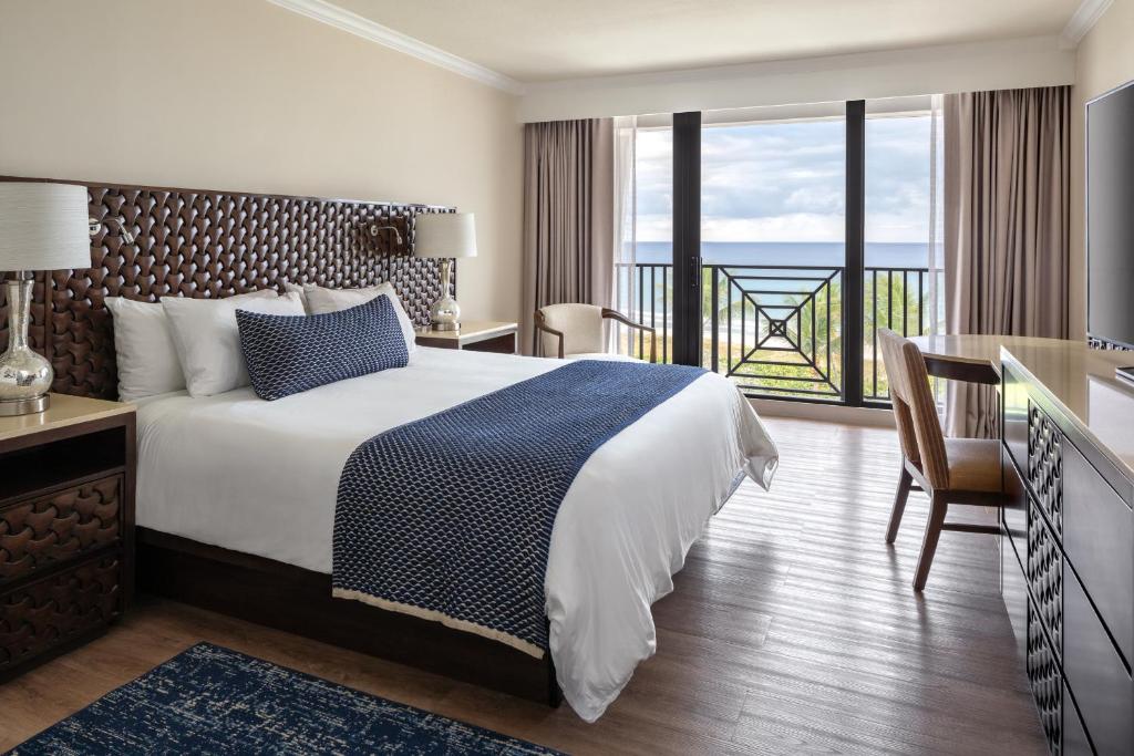 Opal Grand Oceanfront Resort & Spa - One King Bed With Ocean View