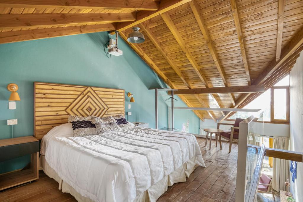 Cama o camas de una habitación en Selina Bariloche
