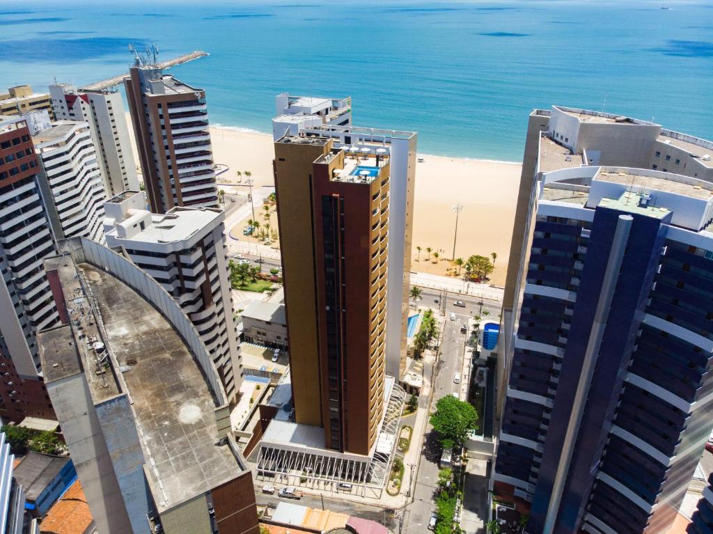  Plaza Praia Suítes