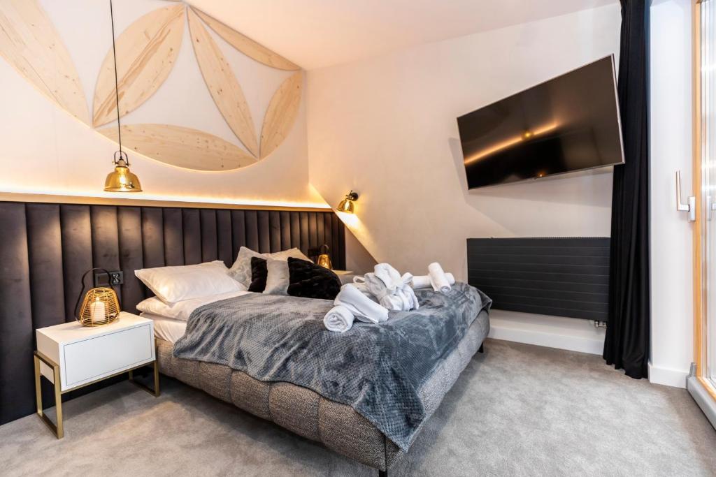 
One-Bedroom Apartment Golden Grey
