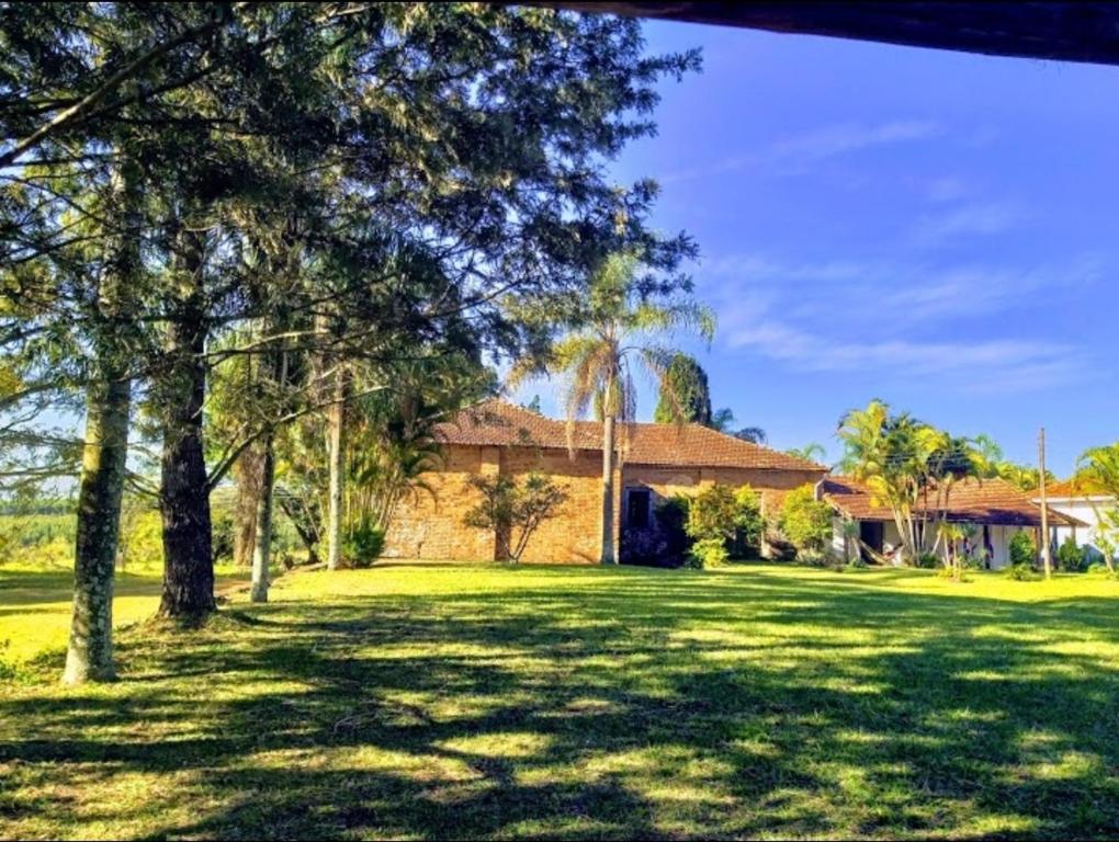  CAMPING REFÚGIO NA FAZENDA ITIRAPINA -Acampe com a sua barraca em meio a Natureza