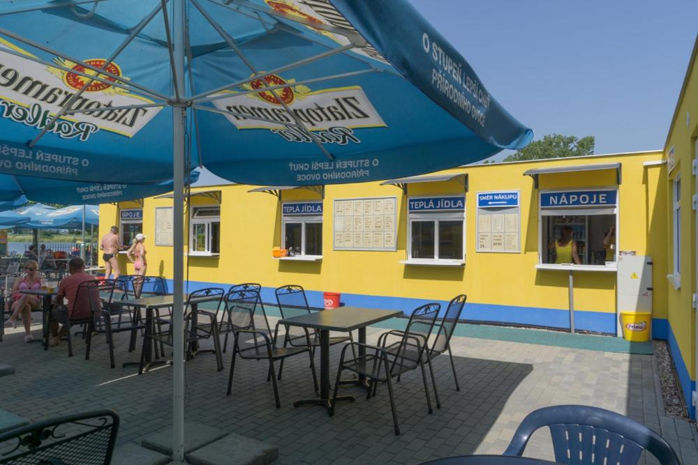 Restaurace v ubytování AUTO-AQUA-CYCLOCAMP OSTROŽSKÁ NOVÁ VES