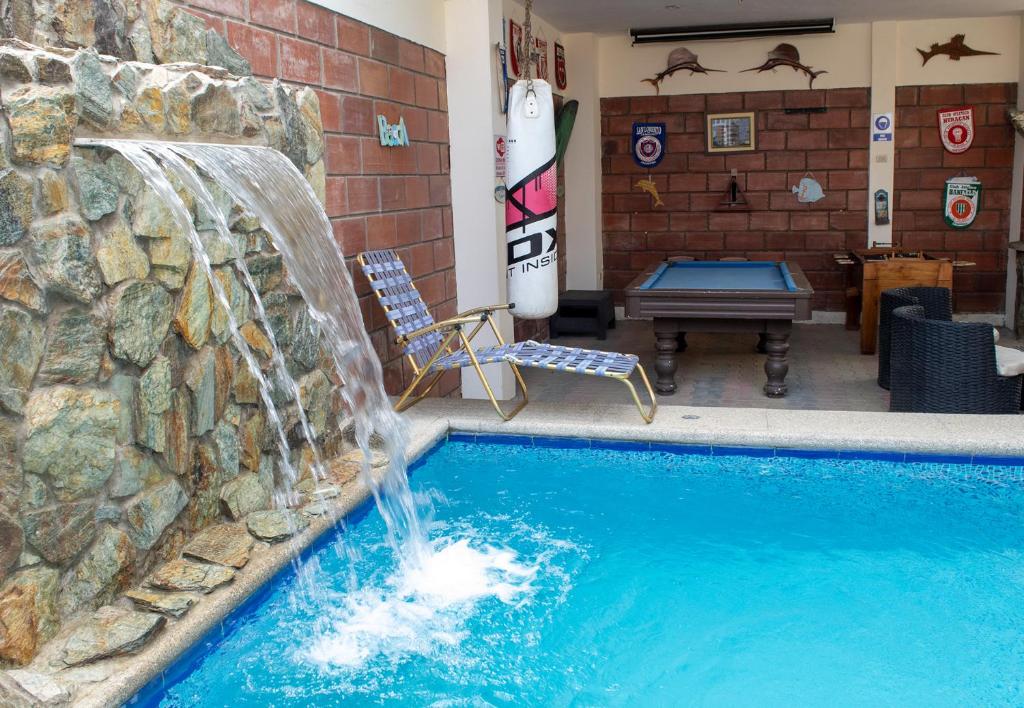 Bazén v ubytování Hotel Valeritos nebo v jeho okolí