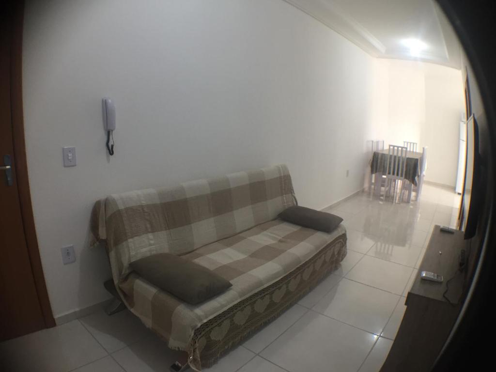  Apto. 2 Dorms. (1 suíte) - Praia dos Ingleses - Floripa