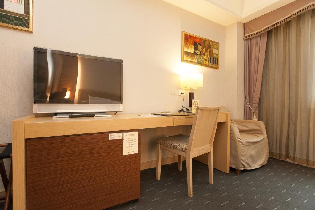 TV a/nebo společenská místnost v ubytování Hoya Hot Springs Resort & Spa