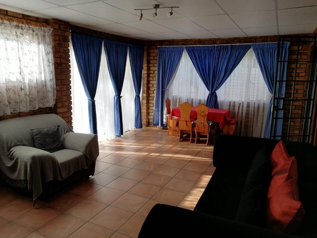 BLS Selfsorg Eenheid - Two-Bedroom Apartment