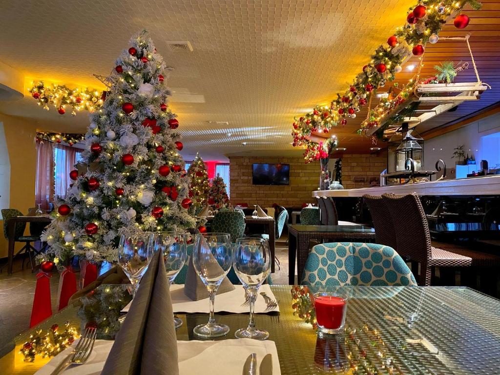 Nápoje v ubytování Hotel Restaurant La Porte d'Octodure