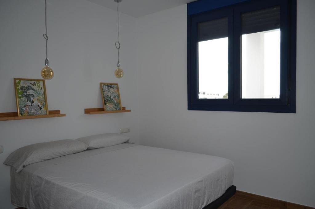Apartamentos Cala San Pedro - Apartamento De Dos Dormitorios