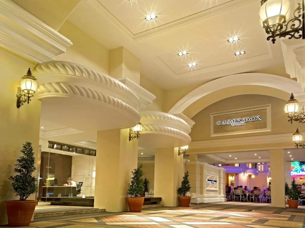 Gulliver's Tavern Hotel, Bangkok, Thailand