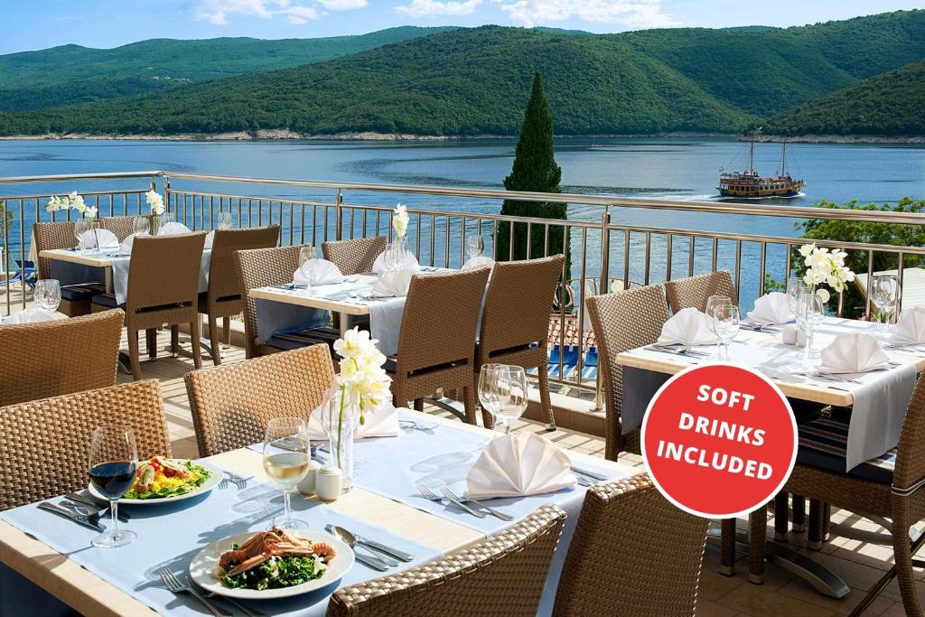 Příroda nedaleko hotelu