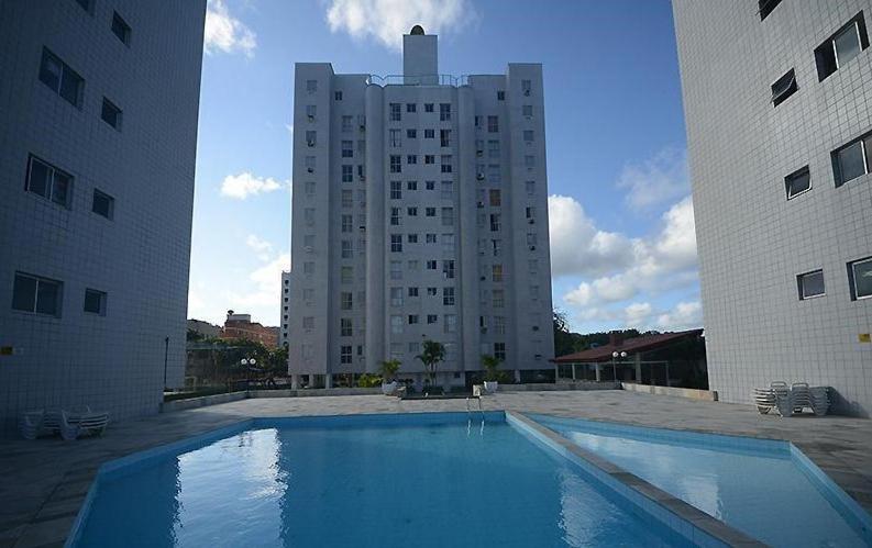  Apto com piscina 1 quarto de até 5 pessoas - Guarujá