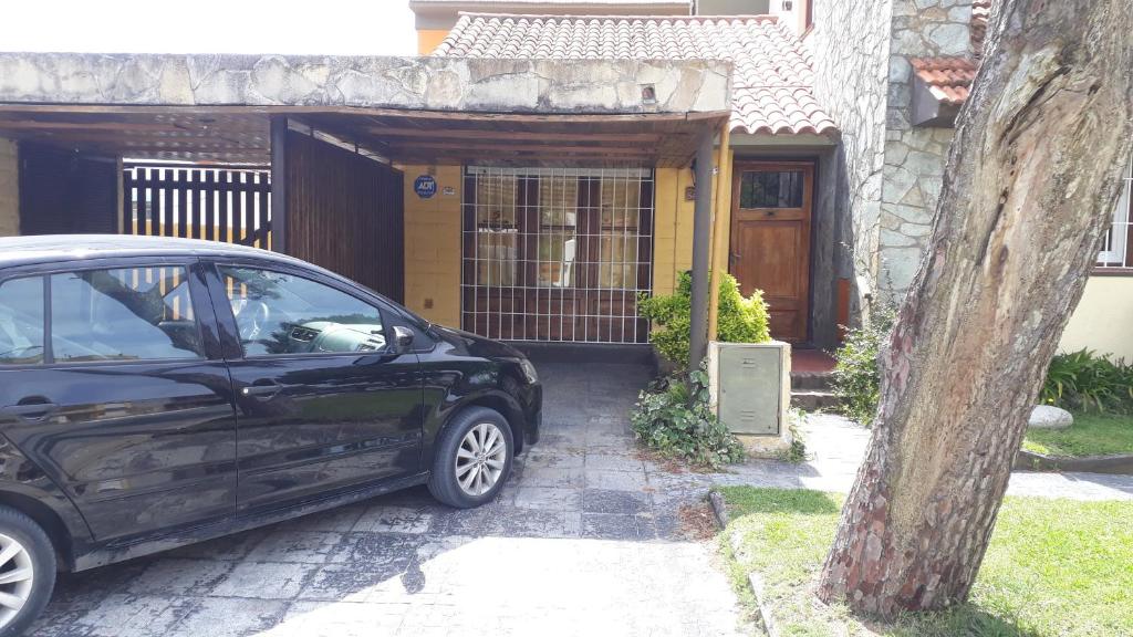 Το κτήριο όπου στεγάζεται  το σαλέ