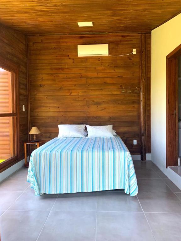  Casa na Praia do Rosa a 100m da beira-mar!