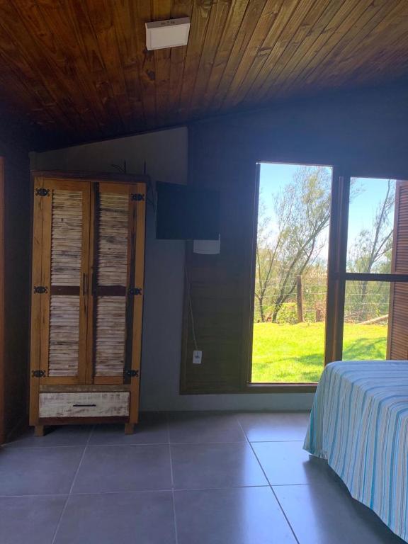  Casa na Praia do Rosa a 100m da beira-mar!