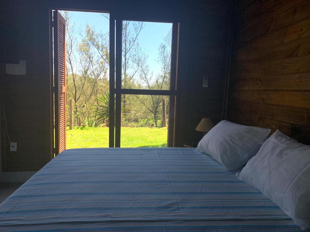  Casa na Praia do Rosa a 100m da beira-mar!