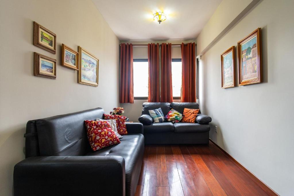  Apartamento na Rua Frei Caneca Em Frente ao Shopping