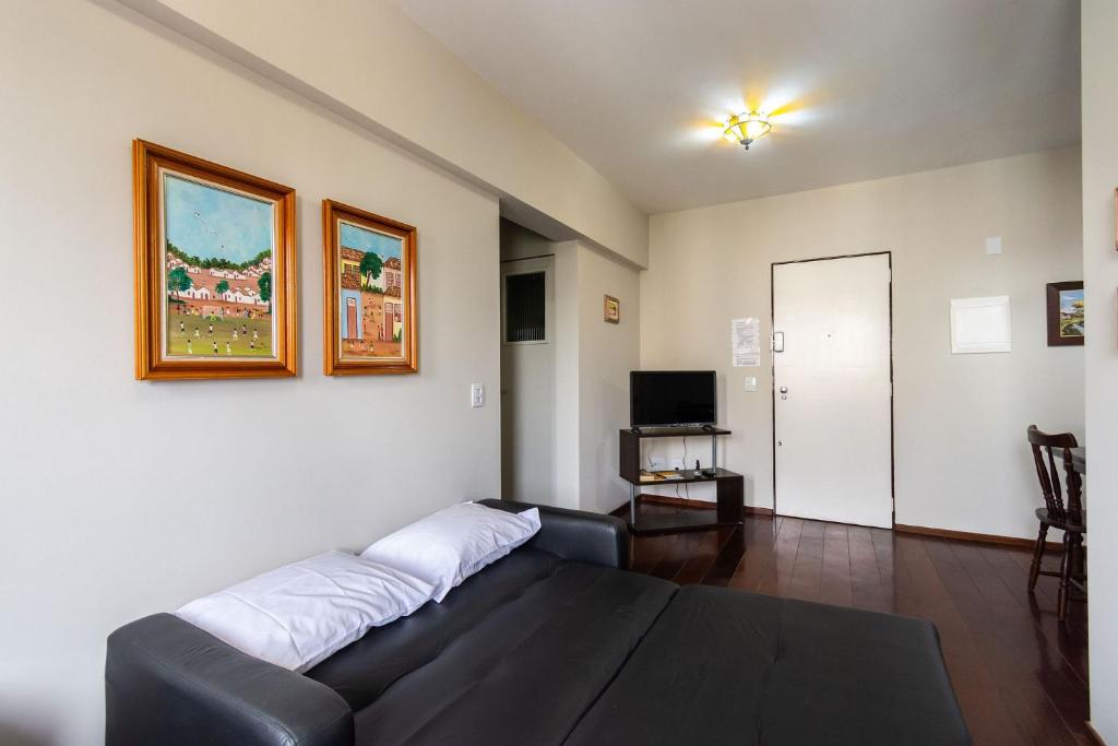  Apartamento na Rua Frei Caneca Em Frente ao Shopping