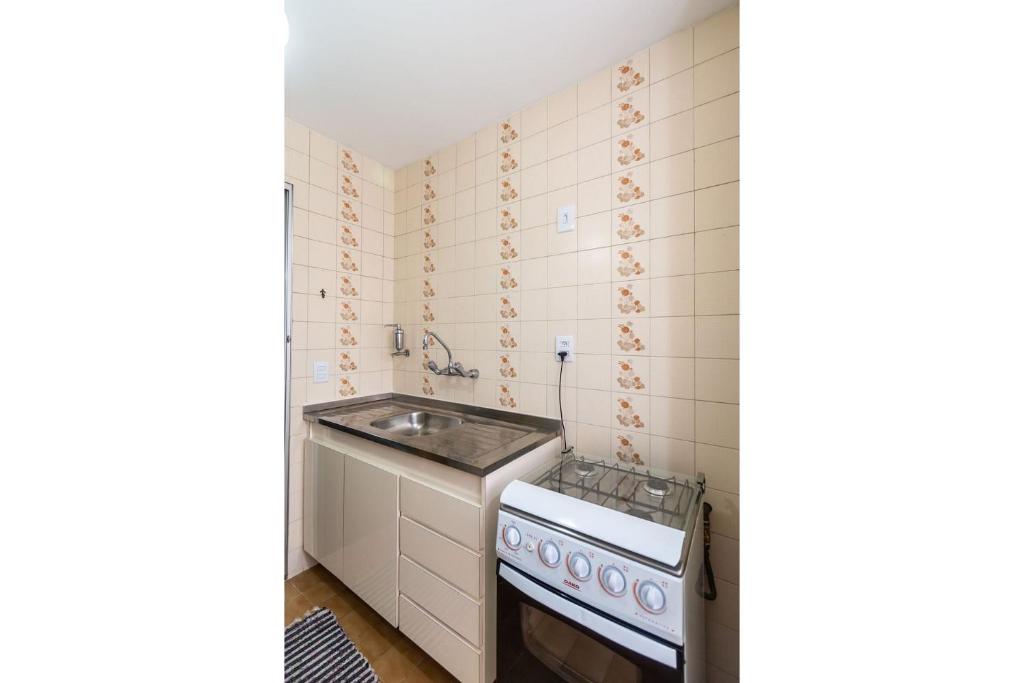  Apartamento na Rua Frei Caneca Em Frente ao Shopping