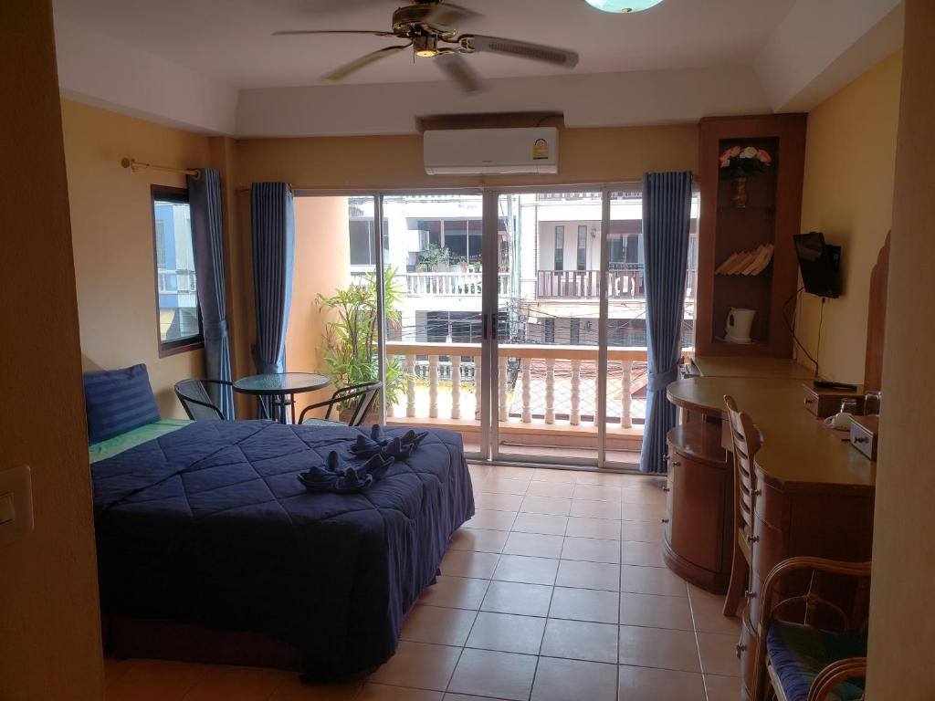 Everybody's Inn - Resim 2