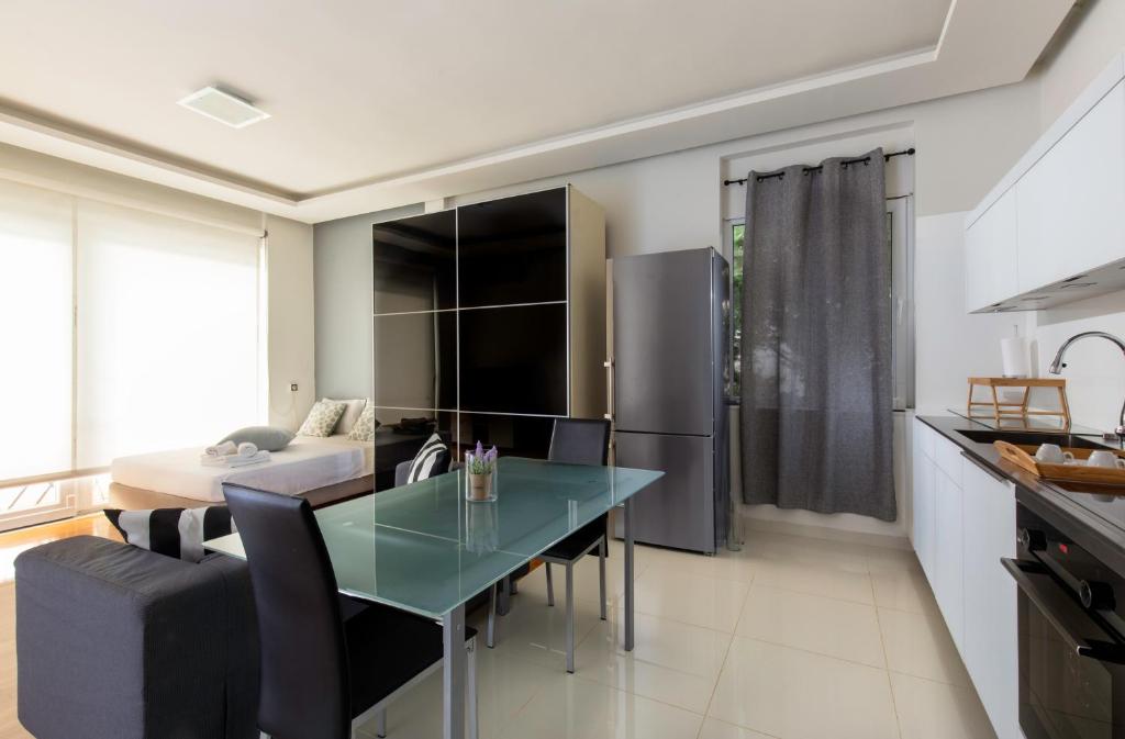 A seating area at Villa 56 Luxury apartments