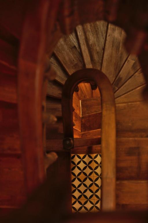 Tilas - Rooms in 19th Century Wooden Townhouse,Kadikoy - 16